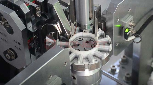 定子绕线机-法雷奥挂线