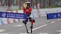 人形机器人半马出圈，大厂角逐的背后，拼的是什么？